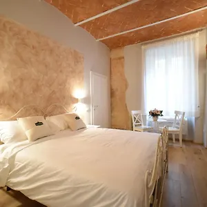 Casa Martimbola Self Check-in , Arezzo Italy